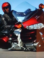 В поисках второй половины. Для начала с той с которой легко общаться за чашкой кофе и более. – Фото 1