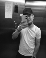 Обычный парень – Фото 1