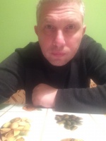 Разведённый мужчина 46 лет хочет найти девушку в Санкт-Петербурге – Фото 1