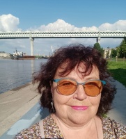 Есть, такое устаревшее слово - 