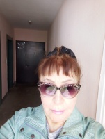 Женщина 70 лет, женственная, душевная, ищет спутника для романтической осени жизни... – Фото 2