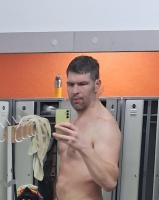 Ищу женщину со свободным временем – Фото 1