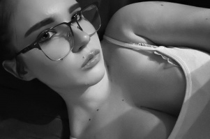 Ищу себе мужчину для встреч, готова встретиться сегодня, на днях. – Фото 1