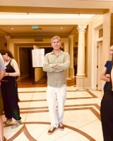 Меня зовуАльберт, я вдовец, ищу серьёзные отношения, надеюсь, мы сможем познакомиться поближе. – Фото 2