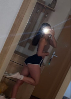 Хочу атмосферу, где слова лишние, а всё остальное становится понятным по настроению и взглядам. – Фото 1