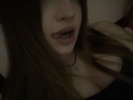 Стройная, ищу встречу в Питере, открыта на разговор и встречу – Фото 1